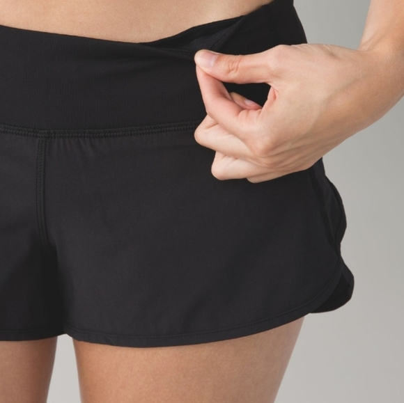 Lululemon speed short*4 way stretch 2.5" - Picture 3 of 4